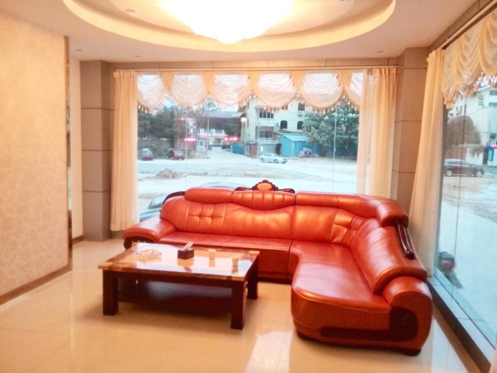 Guilin Tianyi Business Hotel Exteriör bild